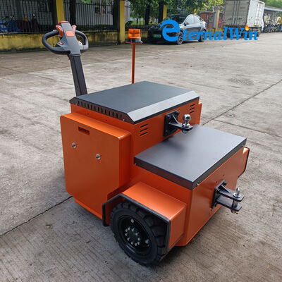 Τρακτέρ έλξης με ονομαστική δύναμη έλξης 7000N, πεζού, που προσφέρει ταχύτητα κίνησης φόρτωσης/εκφόρτωσης 2 έως 3 km/h, σχεδιασμένο για ανύψωση και μεταφορά βαρέων φορτίων.